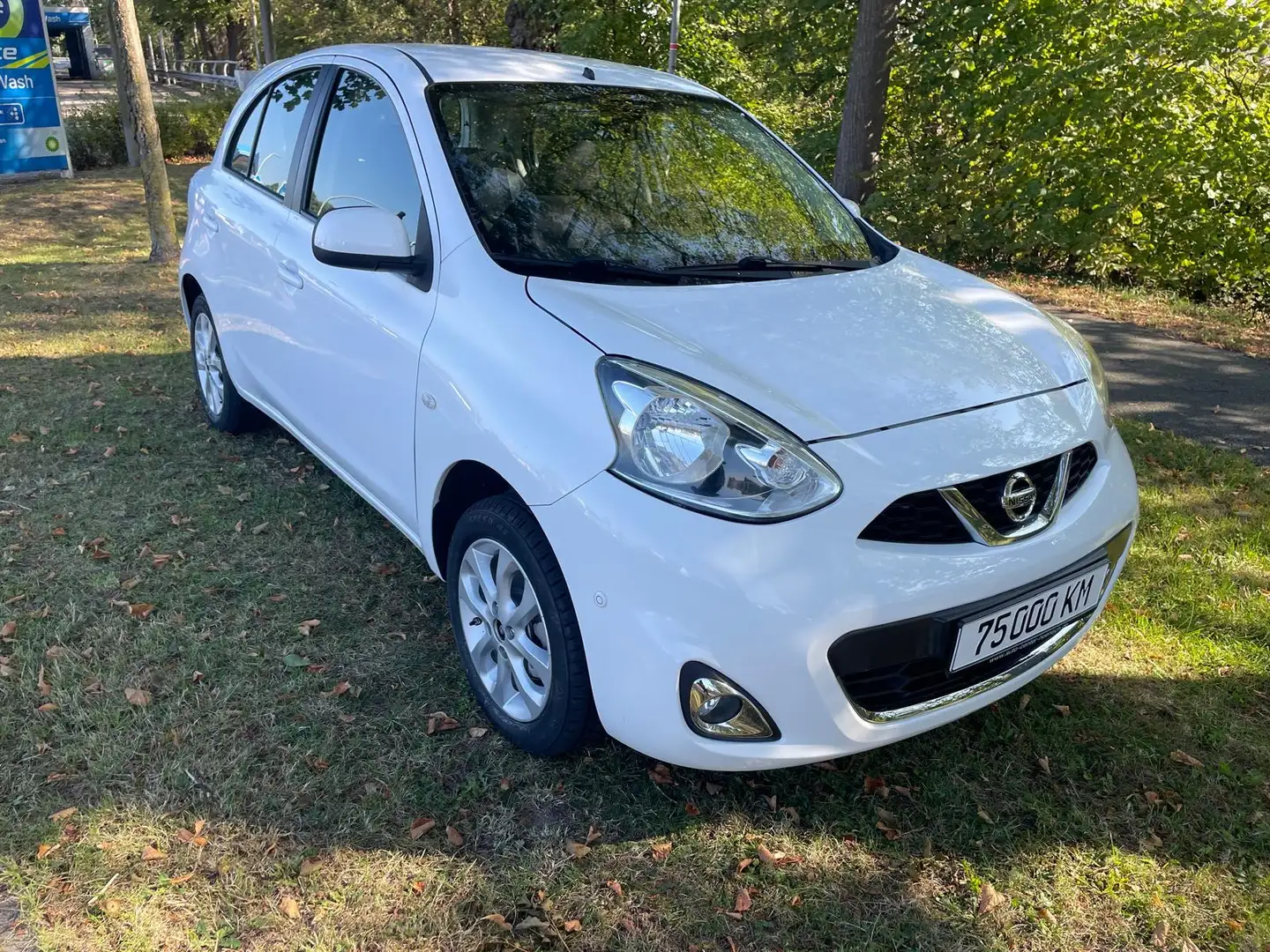 Nissan Micra Acenta 1.2 PDC NAVI KLIMA. SHZ ALLWETTEREIFEN 2025 Weiß - 2