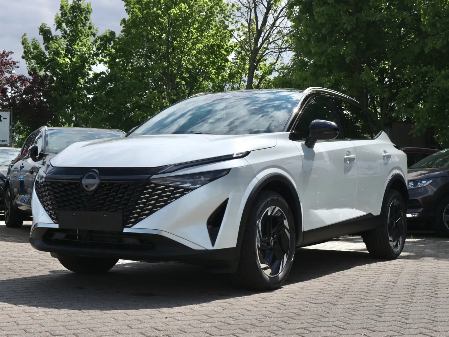 Nissan Qashqai N-CONNECTA 1.3 DIG-T MHEV Xtronic Pano Bianco - 2