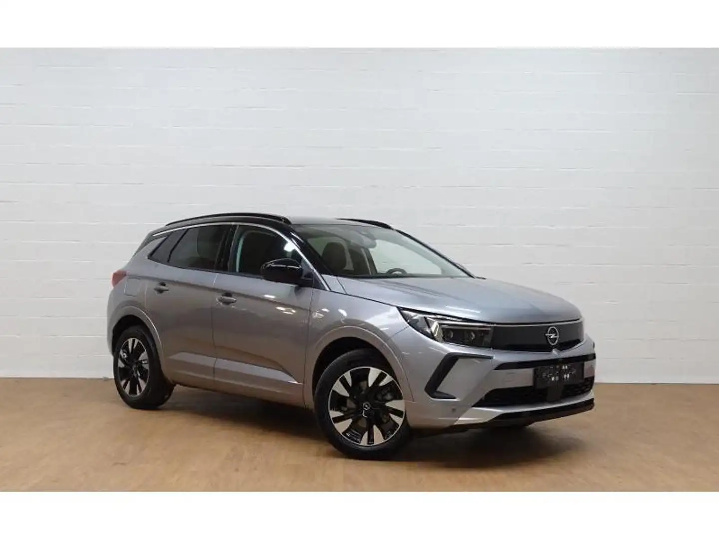 Opel Grandland 1.6 Turbo Hybrid Business Elegance Gris - 2