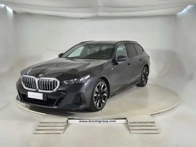 BMW 520 G61 Touring 520d Touring 48V xdrive MSport auto