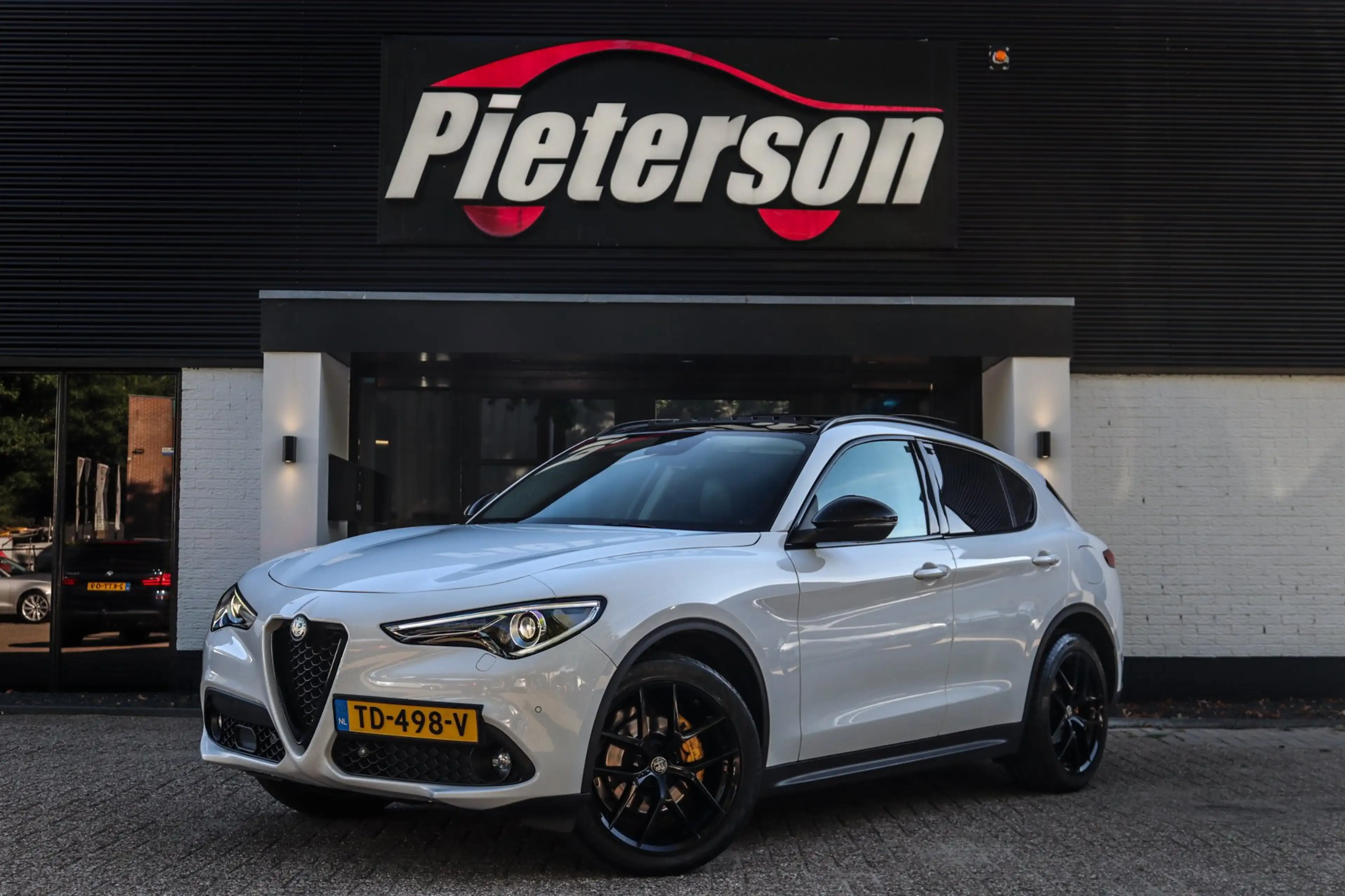 Alfa Romeo Stelvio 2.2d PANO MEMORY TREKHAAK CAMERA KEYLESS — photo 7