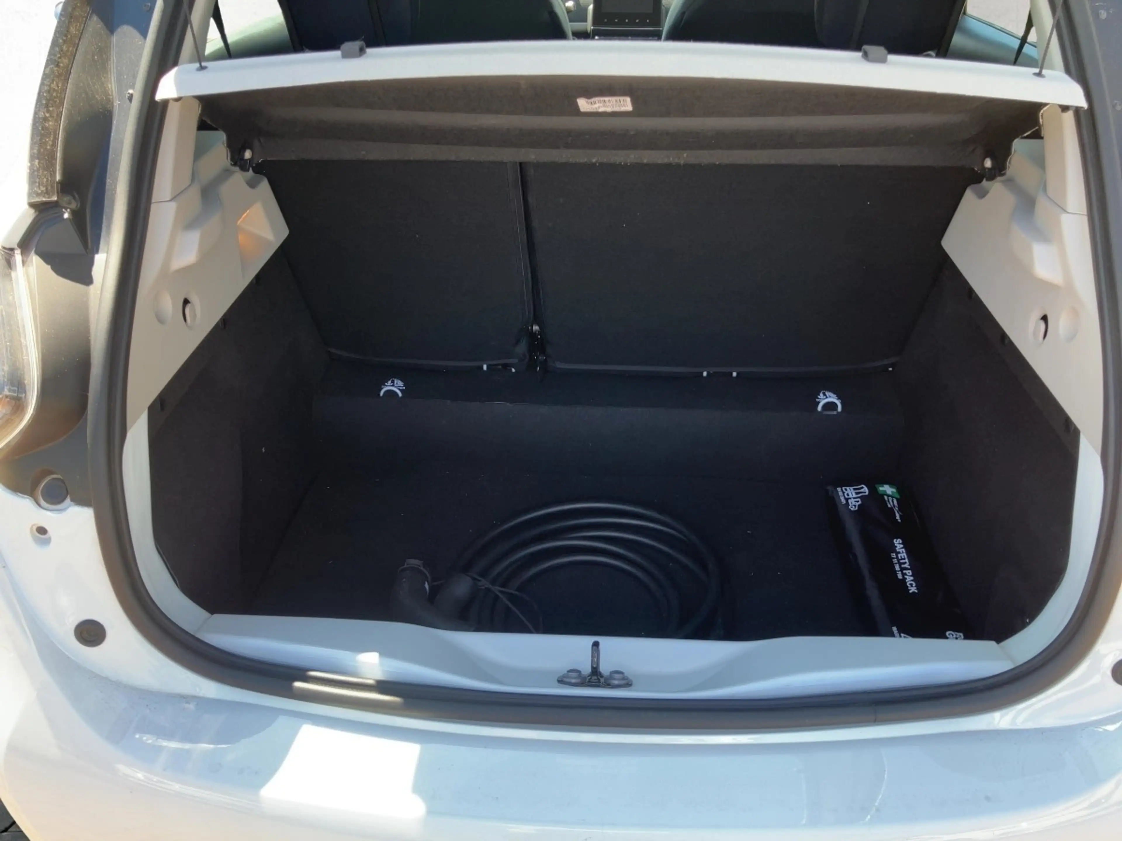 Renault ZOE Experience R110 Z.E. 50 — photo 7