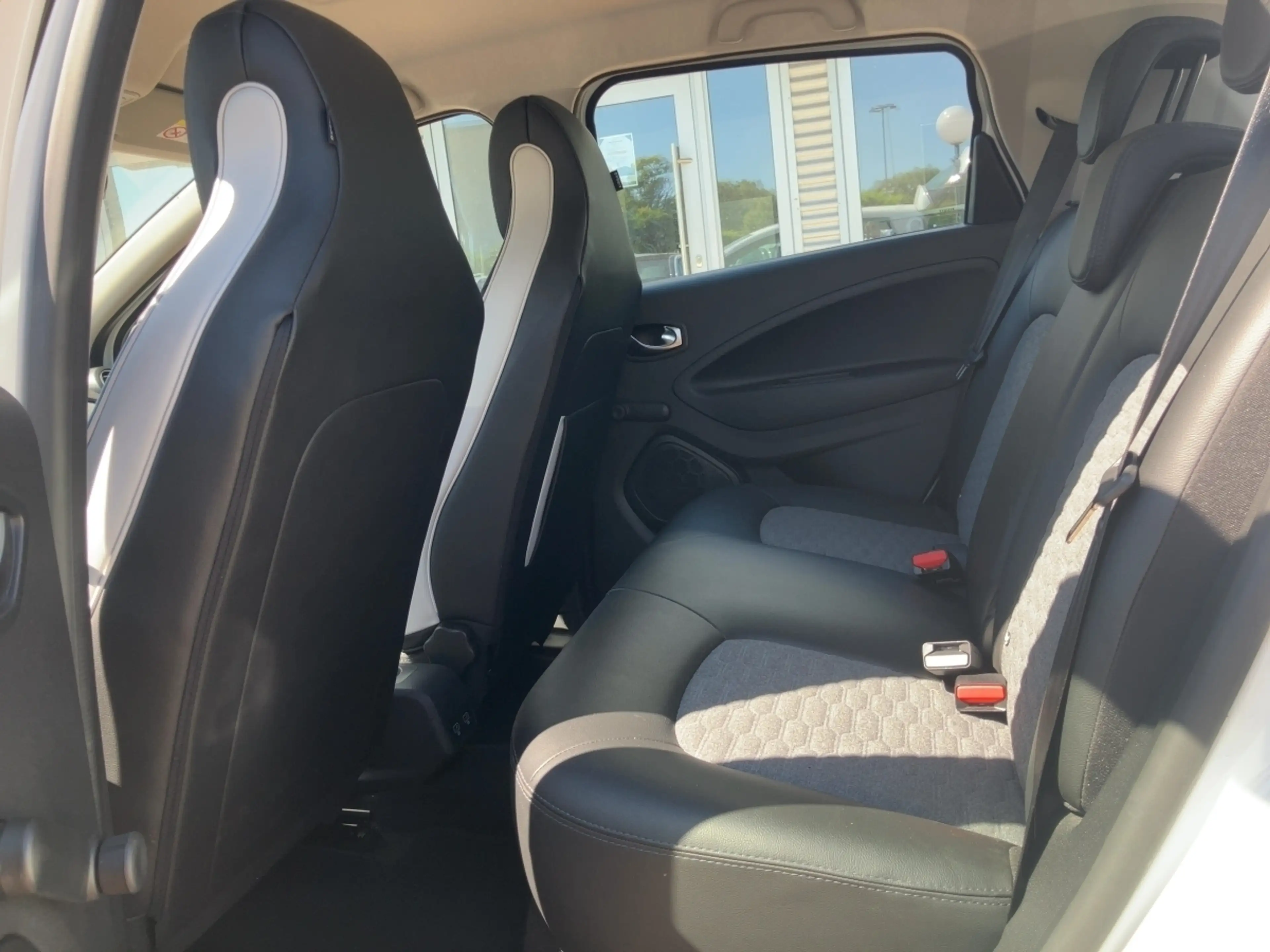 Renault ZOE Experience R110 Z.E. 50 — photo 9