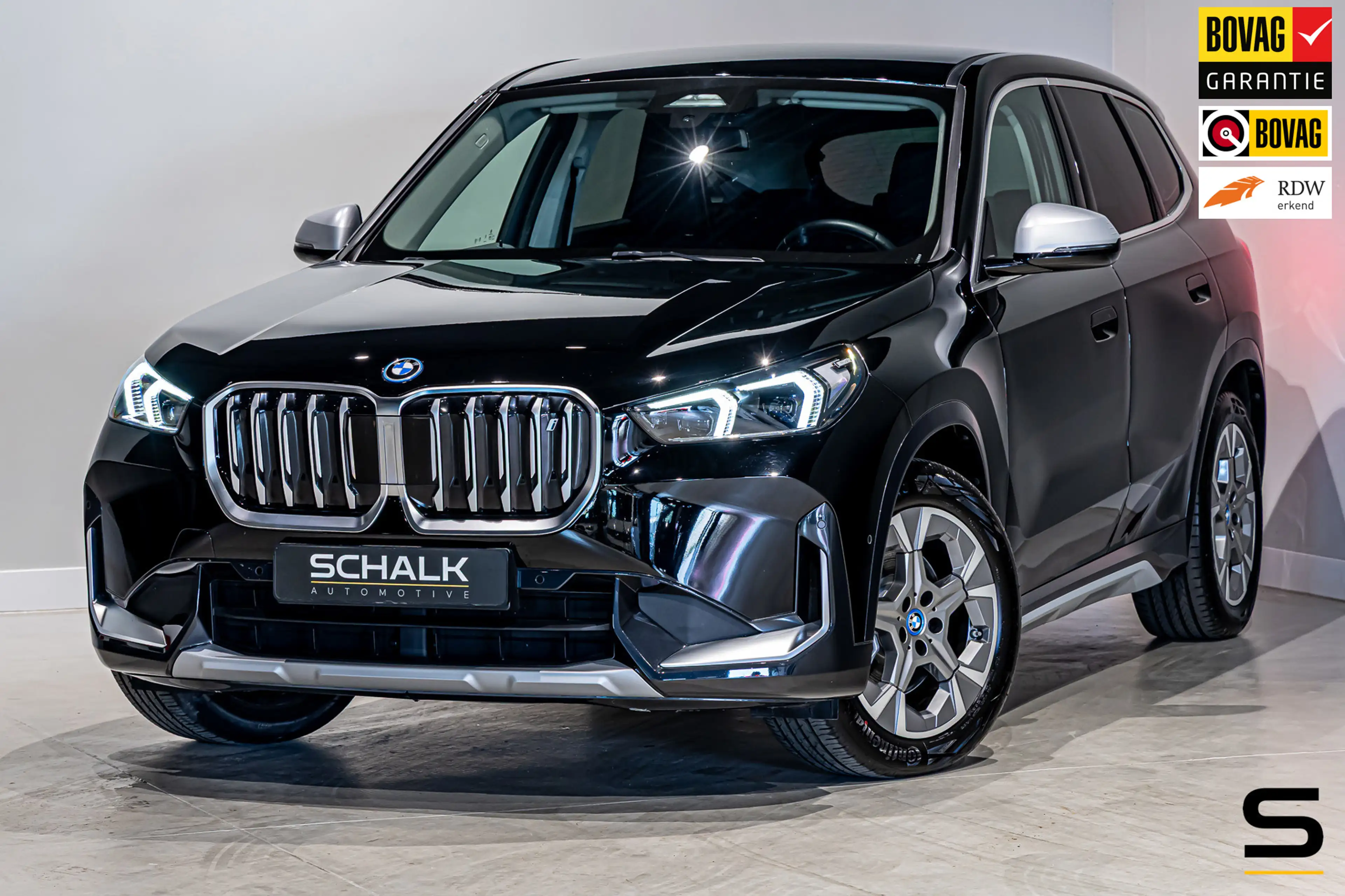 BMW iX1 XDrive30 Launch Edition 67 kWh|Camera|CarPlay|BTW|