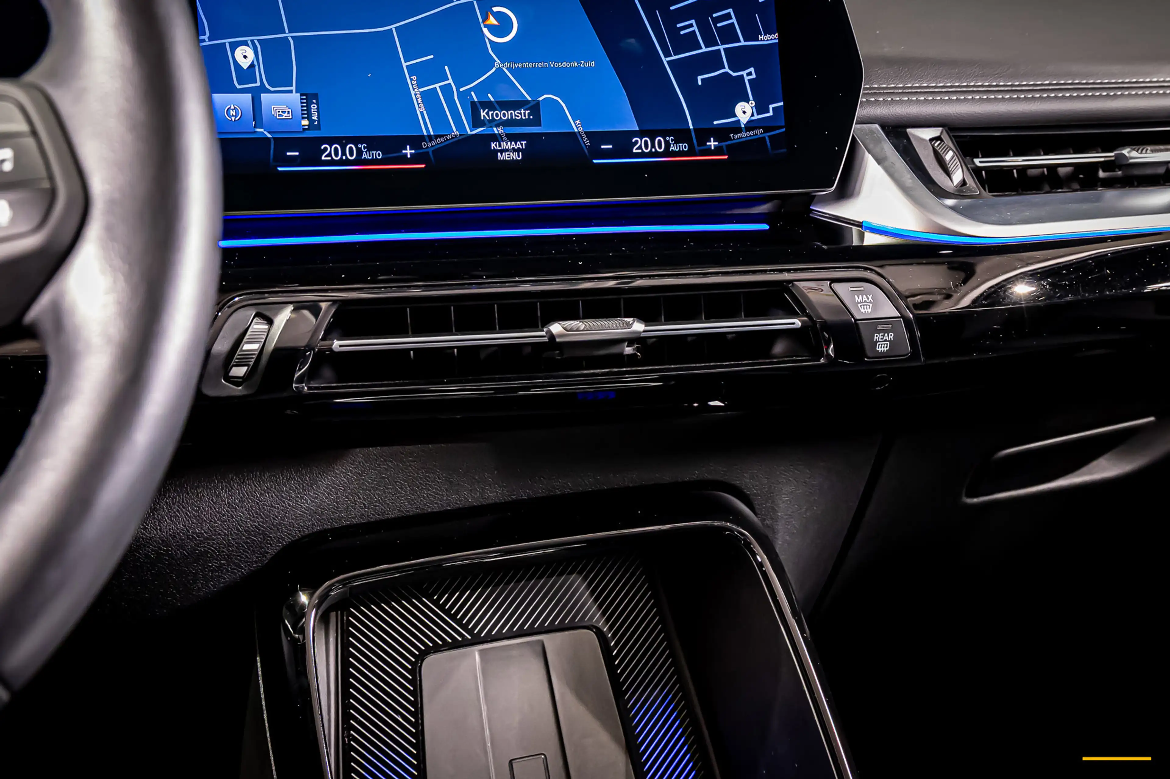 BMW iX1 XDrive30 Launch Edition 67 kWh|Camera|CarPlay|BTW| — photo 11