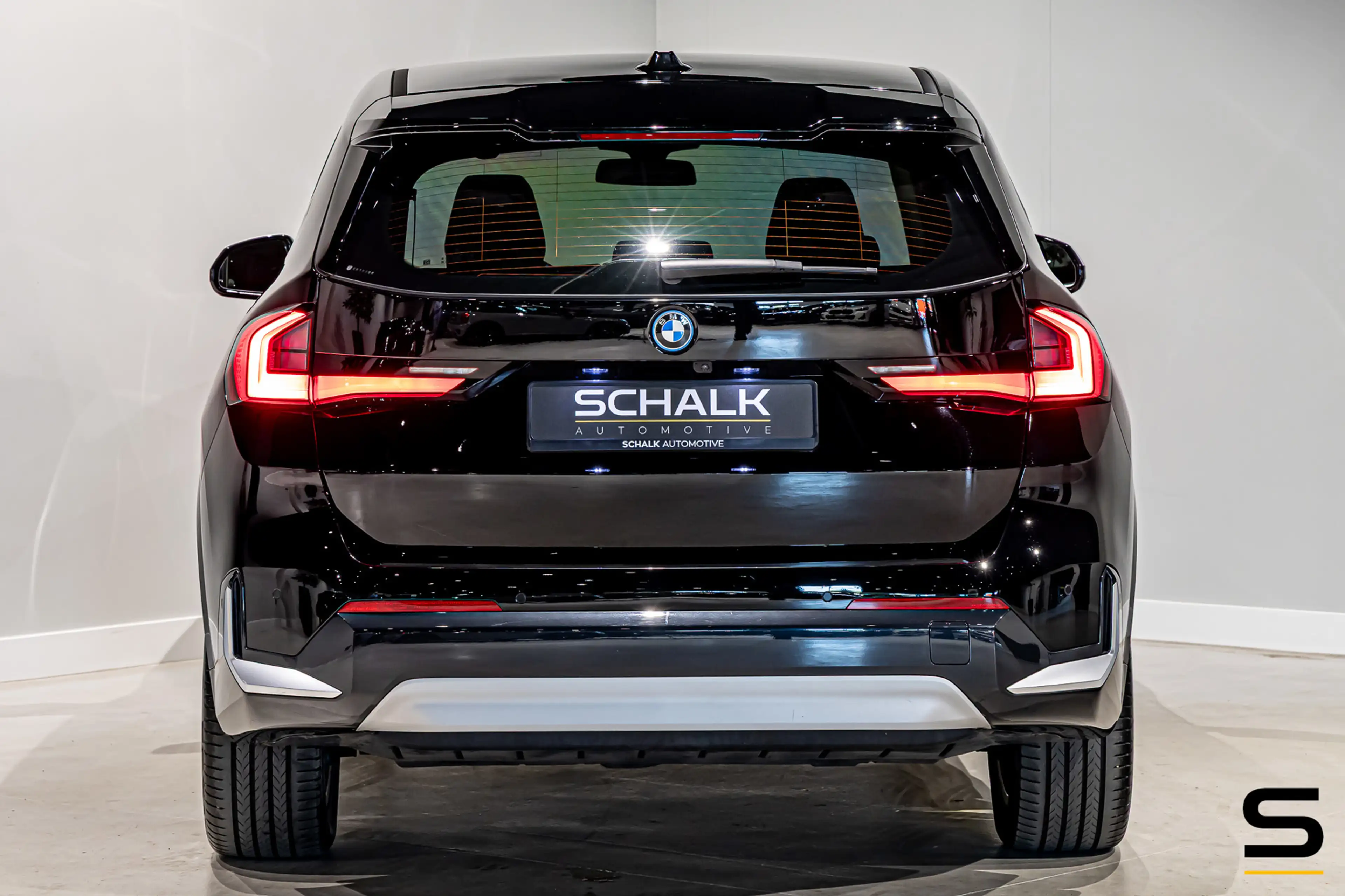 BMW iX1 XDrive30 Launch Edition 67 kWh|Camera|CarPlay|BTW| — photo 5