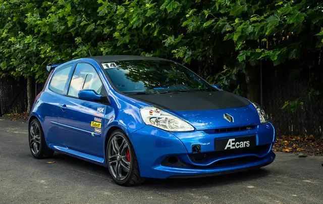 Renault Clio view 6
