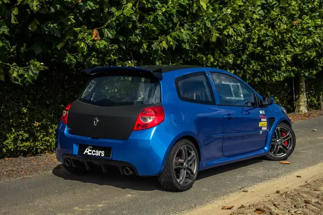 Renault Clio view 4