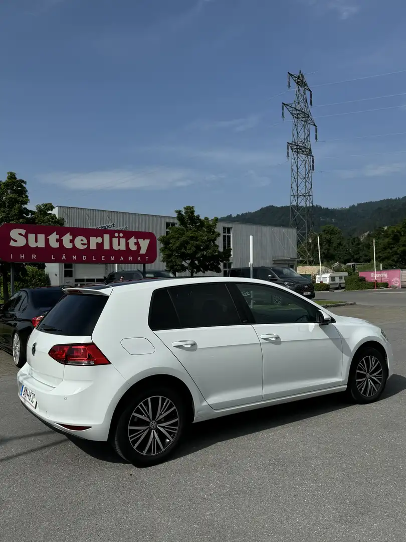 Volkswagen Golf Highline 1,6 BMT TDI DSG allstar - 2