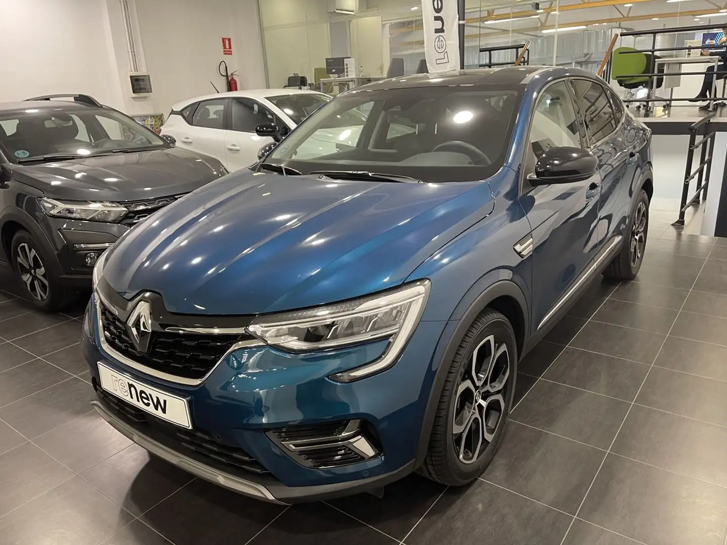 Renault Arkana Techno Modrá - 2