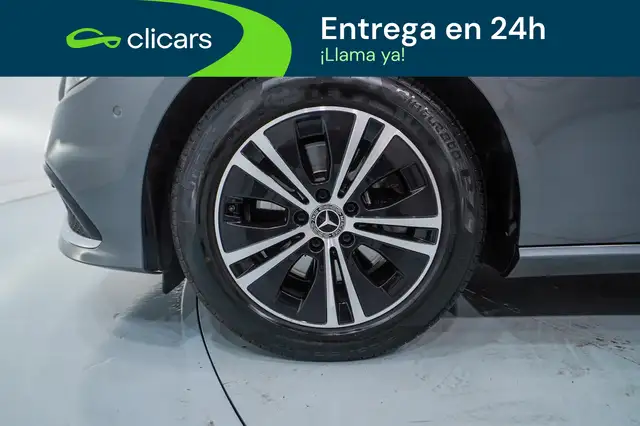 Mercedes-Benz E-Class view 11
