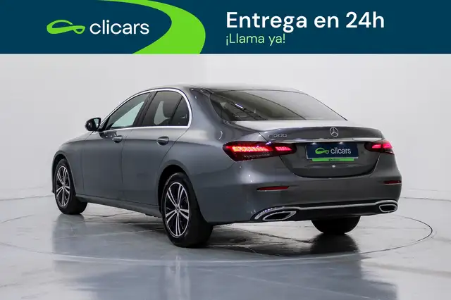 Mercedes-Benz E-Class view 9