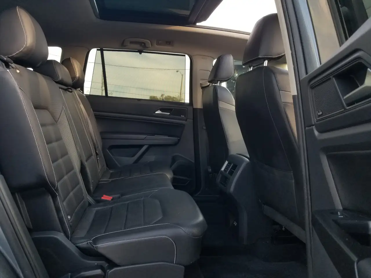 Volkswagen Atlas снимка Volkswagen Atlas