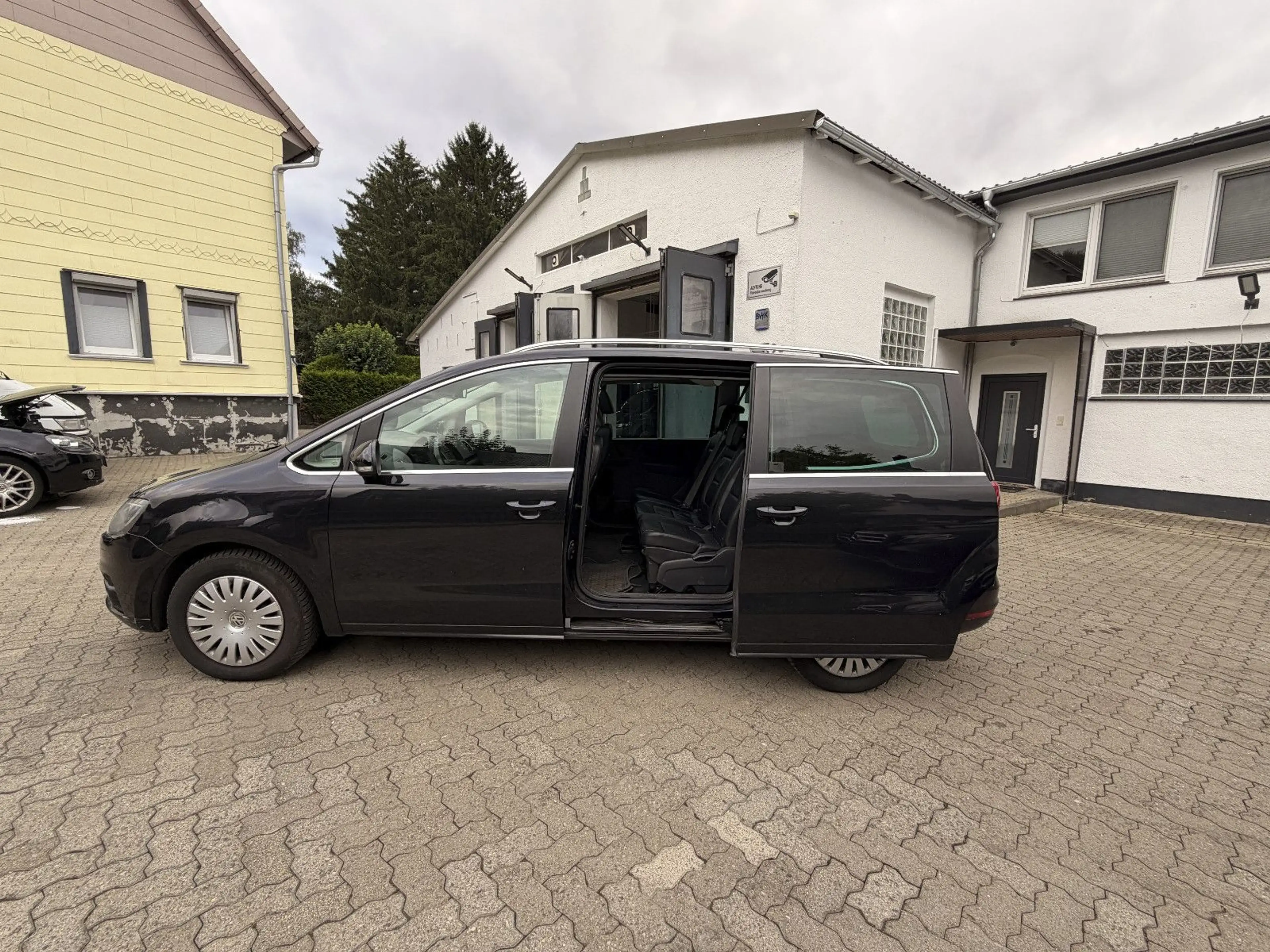 SEAT Alhambra 2.0 TDI CR Ecomotive  Reference — photo 4