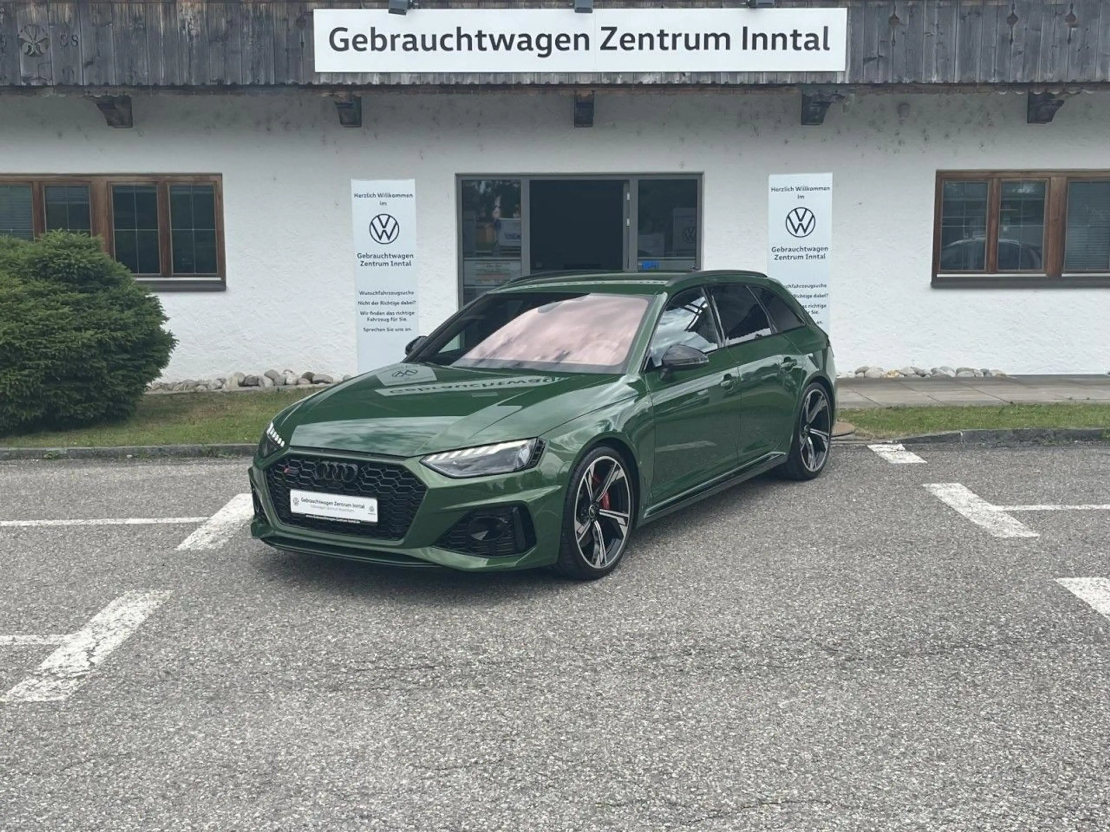 Audi RS4 RS4 Avant 2,9 TFSI quattro tiptronic (LED-Matrix — photo 2