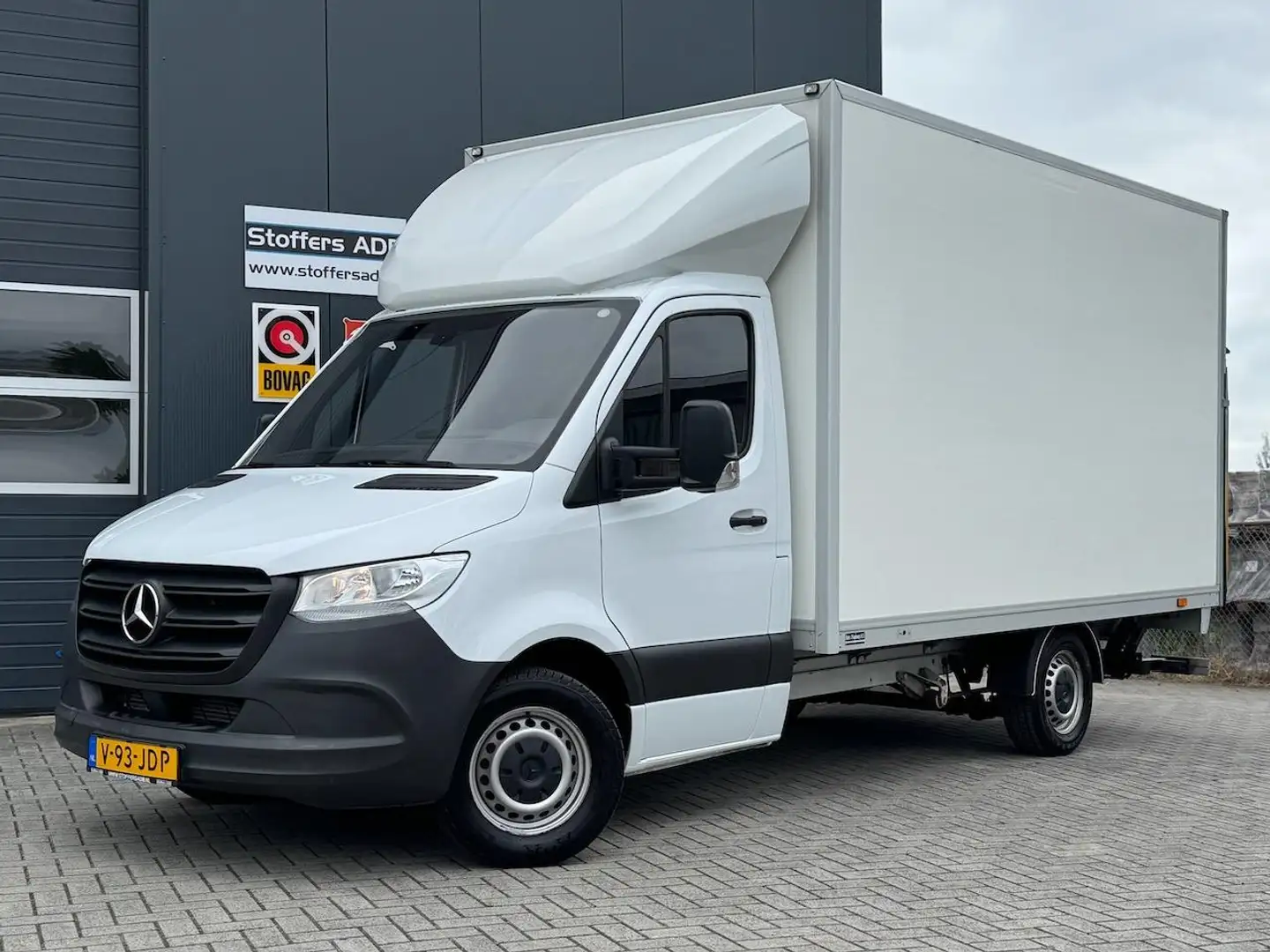 Mercedes-Benz Sprinter 314 2.2 CDI 143pk Automaat L3 Bakwagen Laadklep | Wit - 1