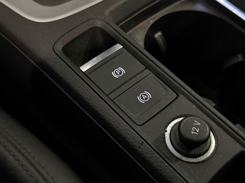 Audi Q3 45 TFSI e S edition Pano B&O Memory Blackpack Sfee — photo 27