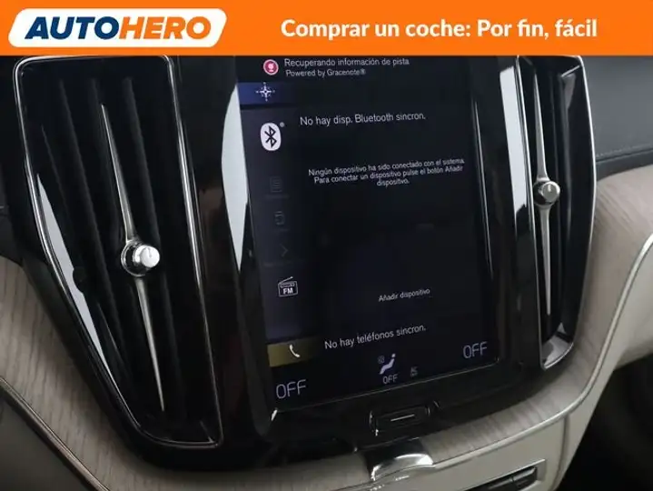 Volvo XC60 2021, foto 26