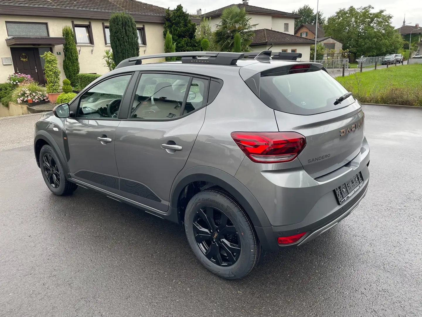 Dacia Sandero Stepway Extreme+ TCe 90 Grau - 2