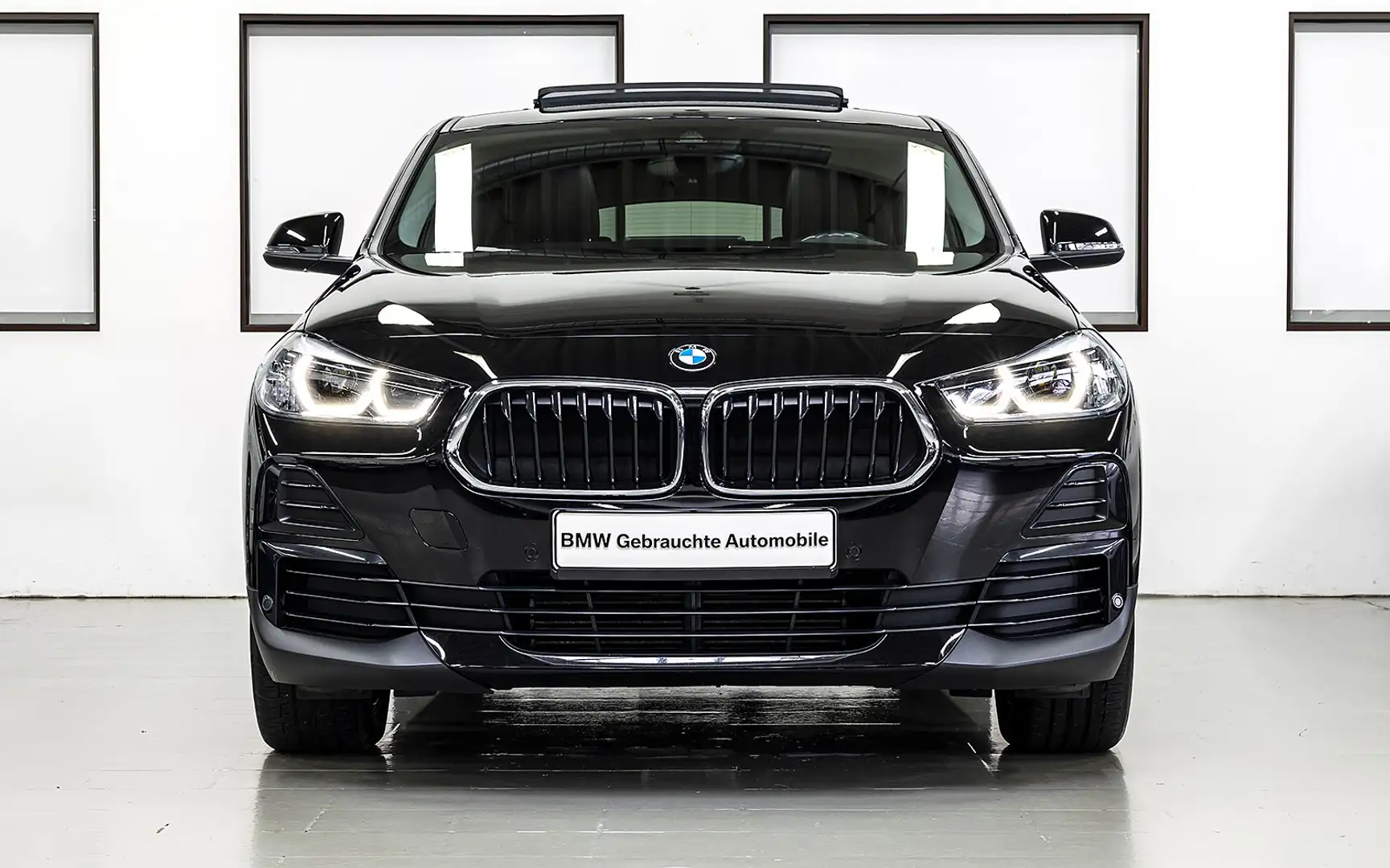 BMW X2 xd18d SAG LED NAV+ HUD PANO KEY TEMP KAM AHK 18" Schwarz - 2