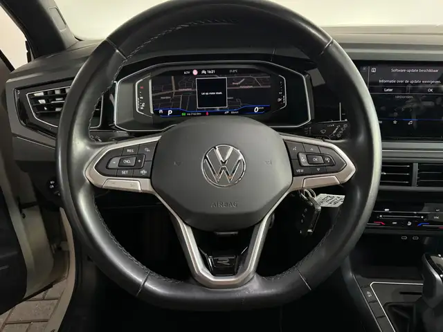 Volkswagen Taigo view 5