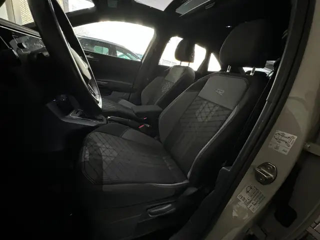 Volkswagen Taigo view 4