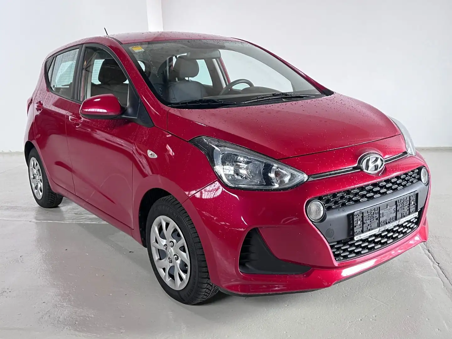 Hyundai i10 1.0 *Einparkhilfe, Klima* Rot - 2