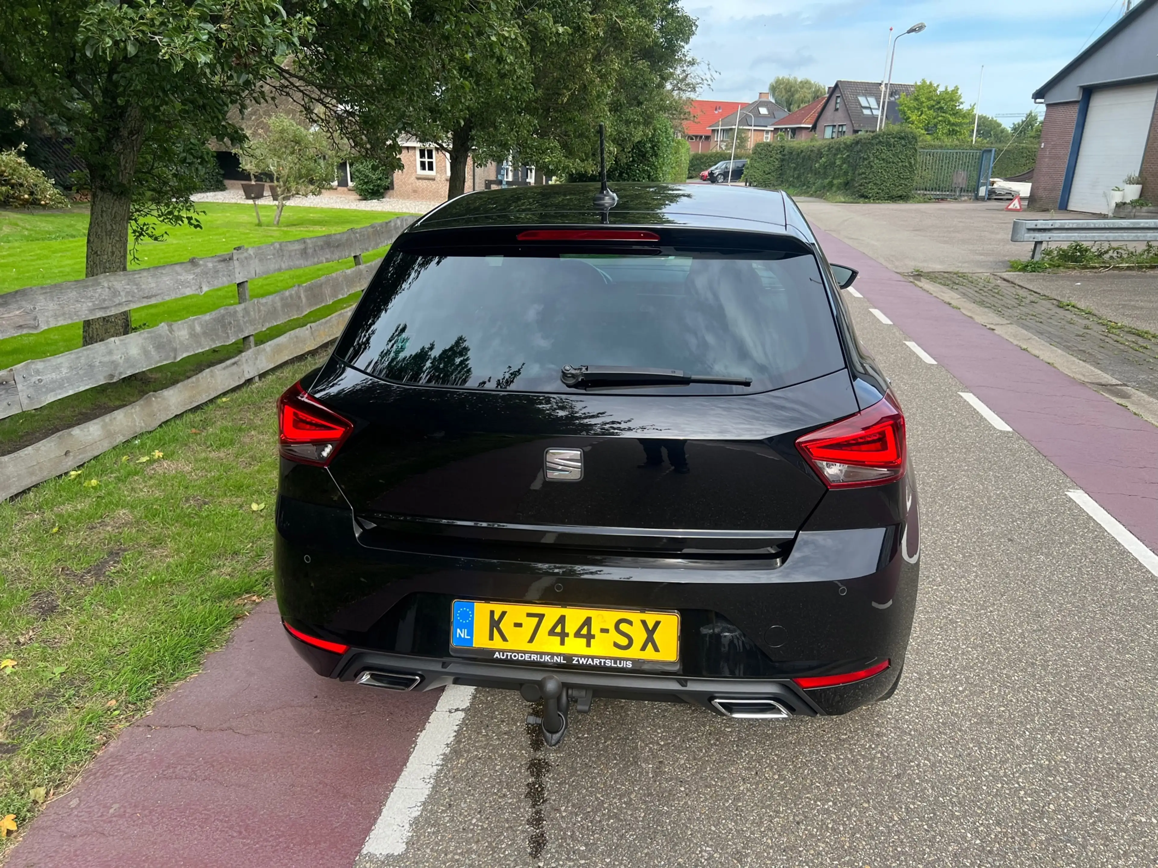 SEAT Ibiza 1.0 TSI FR Business Intense Camera Clima — photo 12