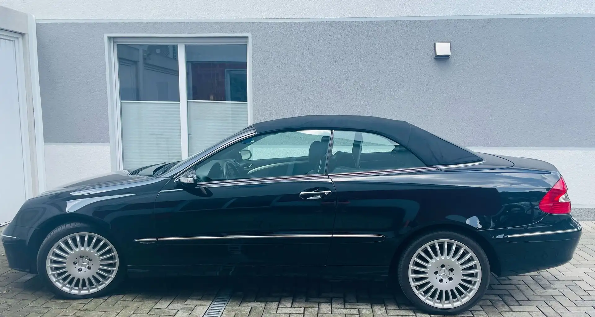 Mercedes-Benz CLK 350 CLK Cabrio 350 7G-TRONIC Elegance Schwarz - 2