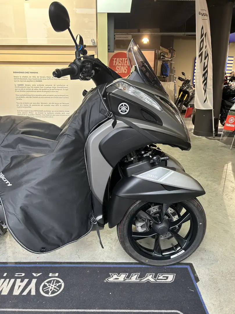 Yamaha TriCity Grau - 2