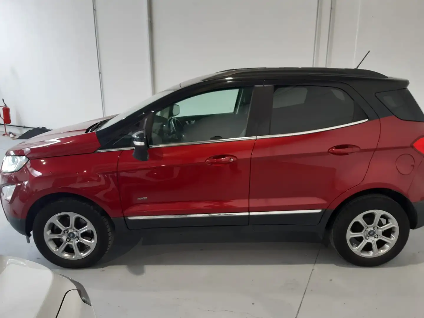 Ford EcoSport 1.5 TDCi 125cv Titanium AWD S&S, FP104 Rosso - 2
