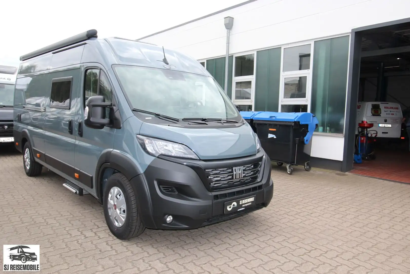 MegaMobil Fiat Ducato 180PS Automatik Sport 640 Hubbett Grau - 2