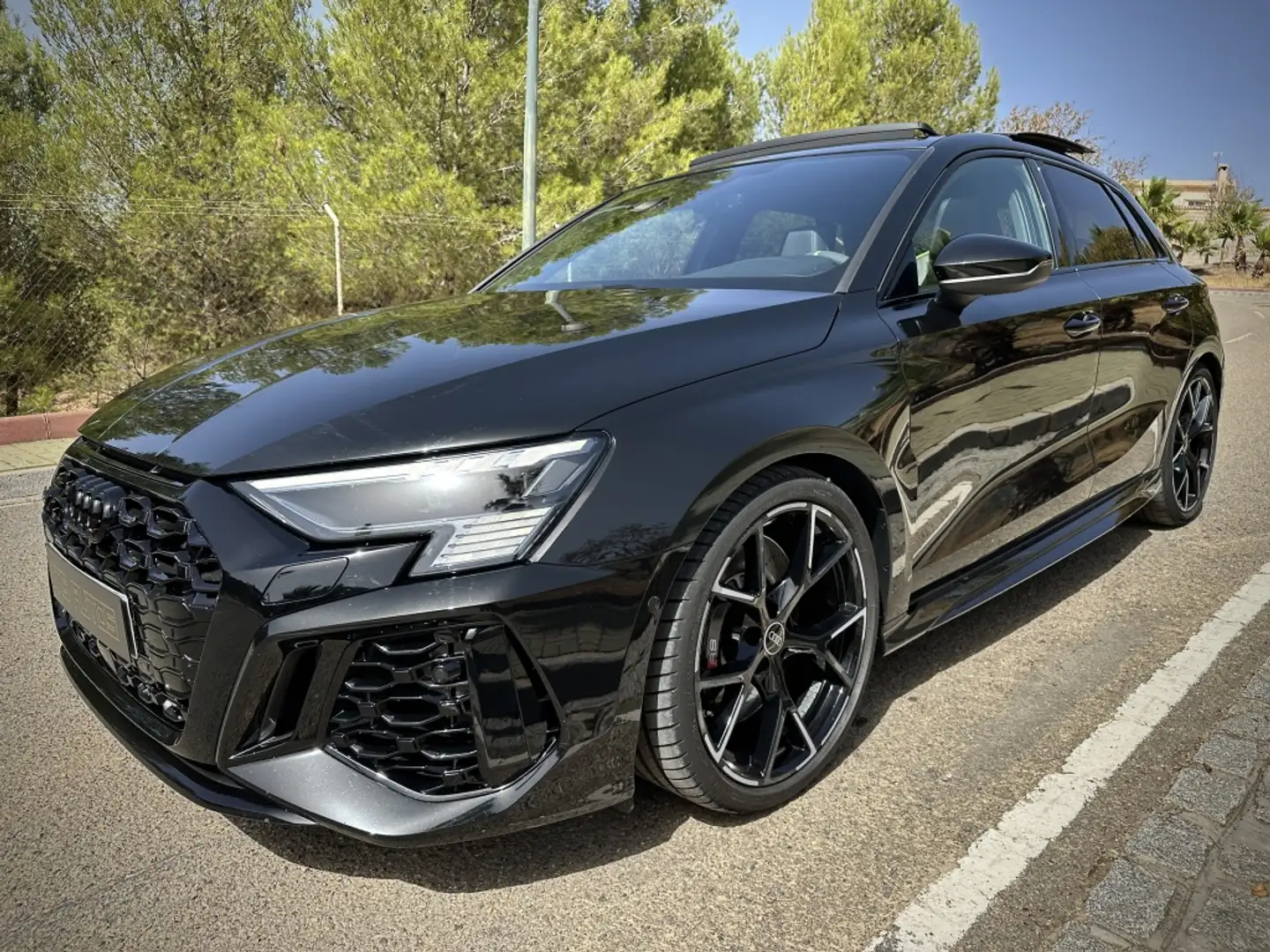 Audi RS3 Sportback quattro S tronic 294kW Negro - 2