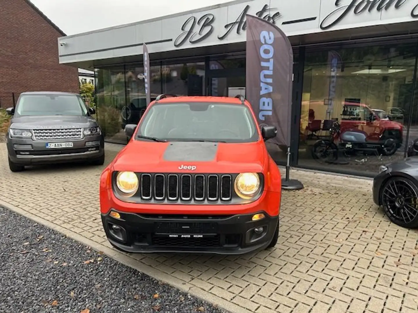 Jeep Renegade Renegade 1.6i E.torQ 4x2 Longitude Orange - 2