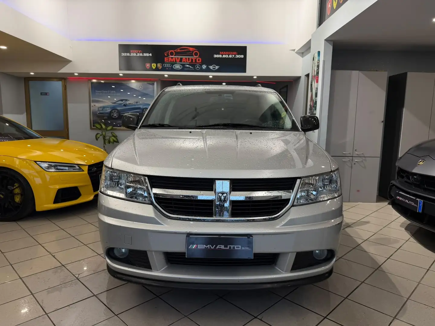 Dodge Journey Journey 2.0 Turbodiesel aut. R/T DPF Silber - 2