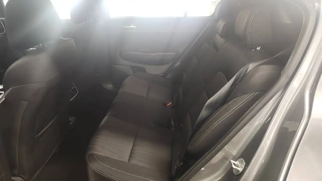 Kia Sportage снимка Kia Sportage