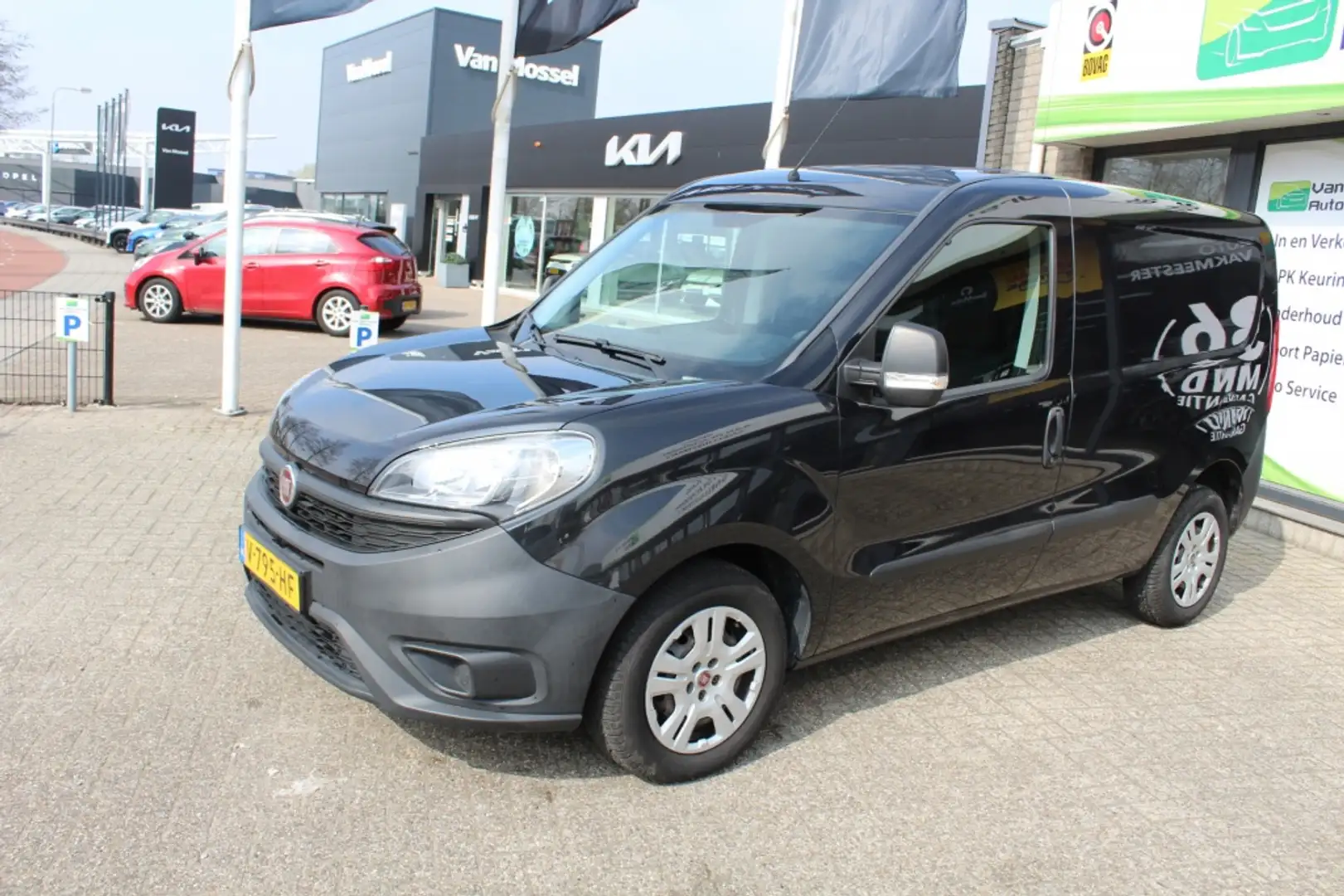 Fiat Doblo Cargo 1.3 MJ L1H1 Actual Zwart - 2