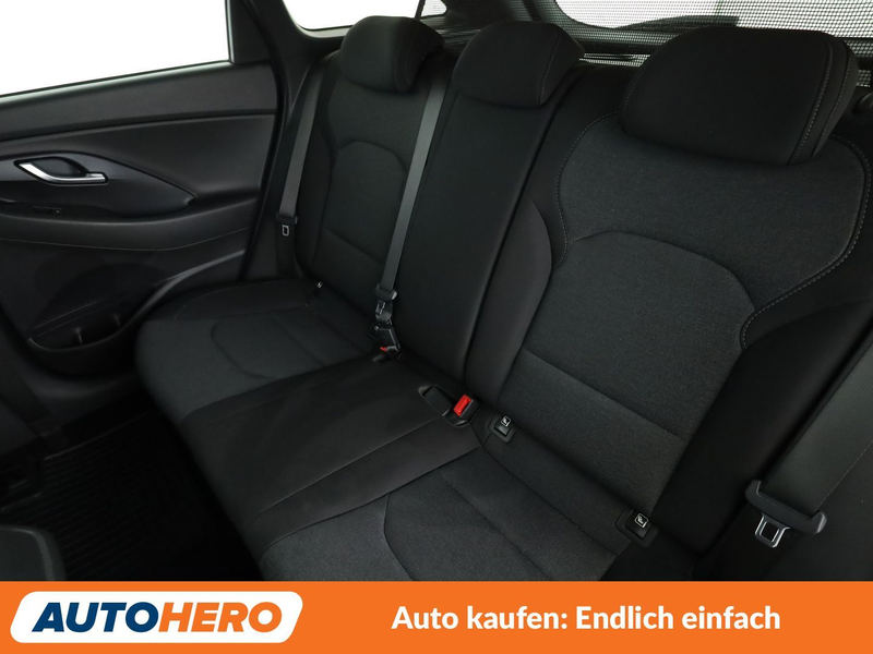 Hyundai i30 1.0 T-GDI Edition 30 Aut.*TEMPO*PDC*SHZ* — photo 14