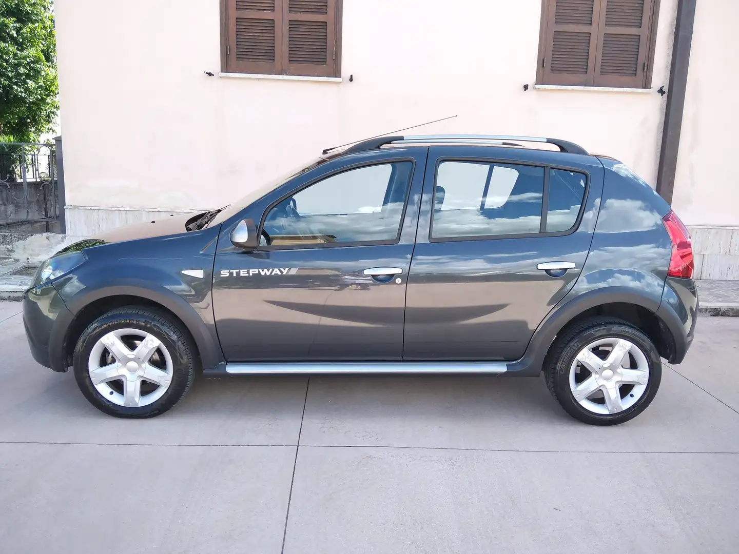 Dacia Sandero Sandero 1.5 dci Stepway Nero - 2