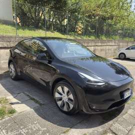 Model Y 2023 Single Motor rwd