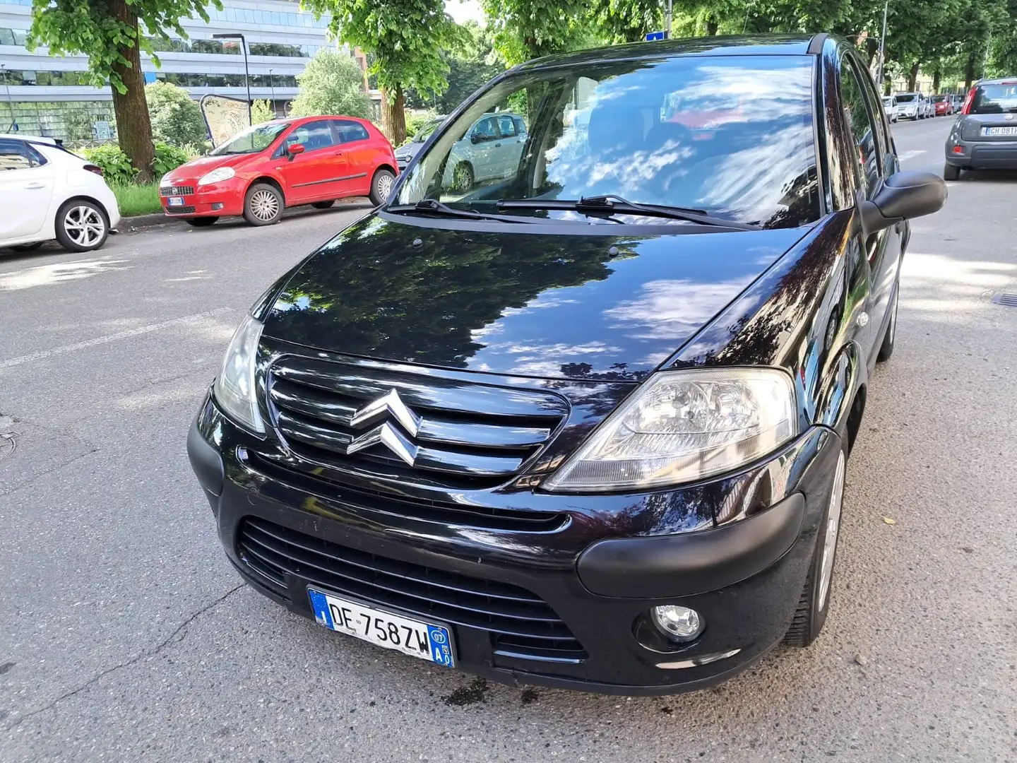 Citroen C3 1.1 Schwarz - 2
