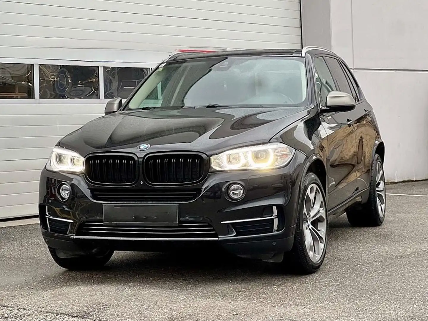 BMW X5 X5 xDrive40d Aut. Schwarz - 1