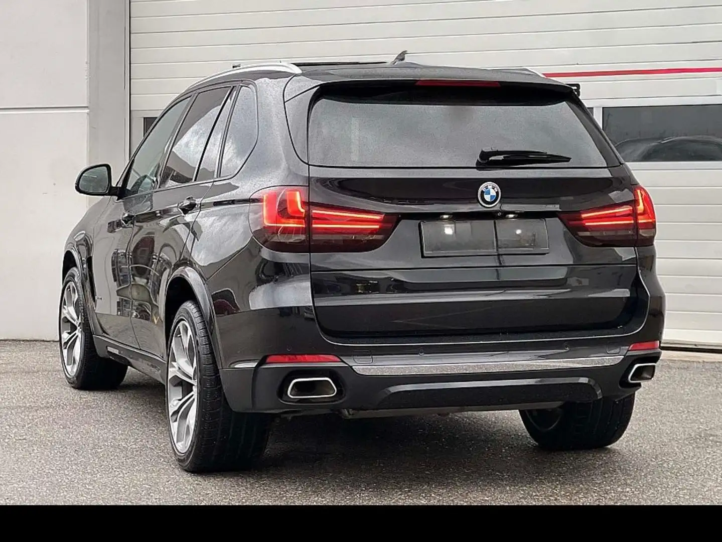 BMW X5 X5 xDrive40d Aut. Schwarz - 2