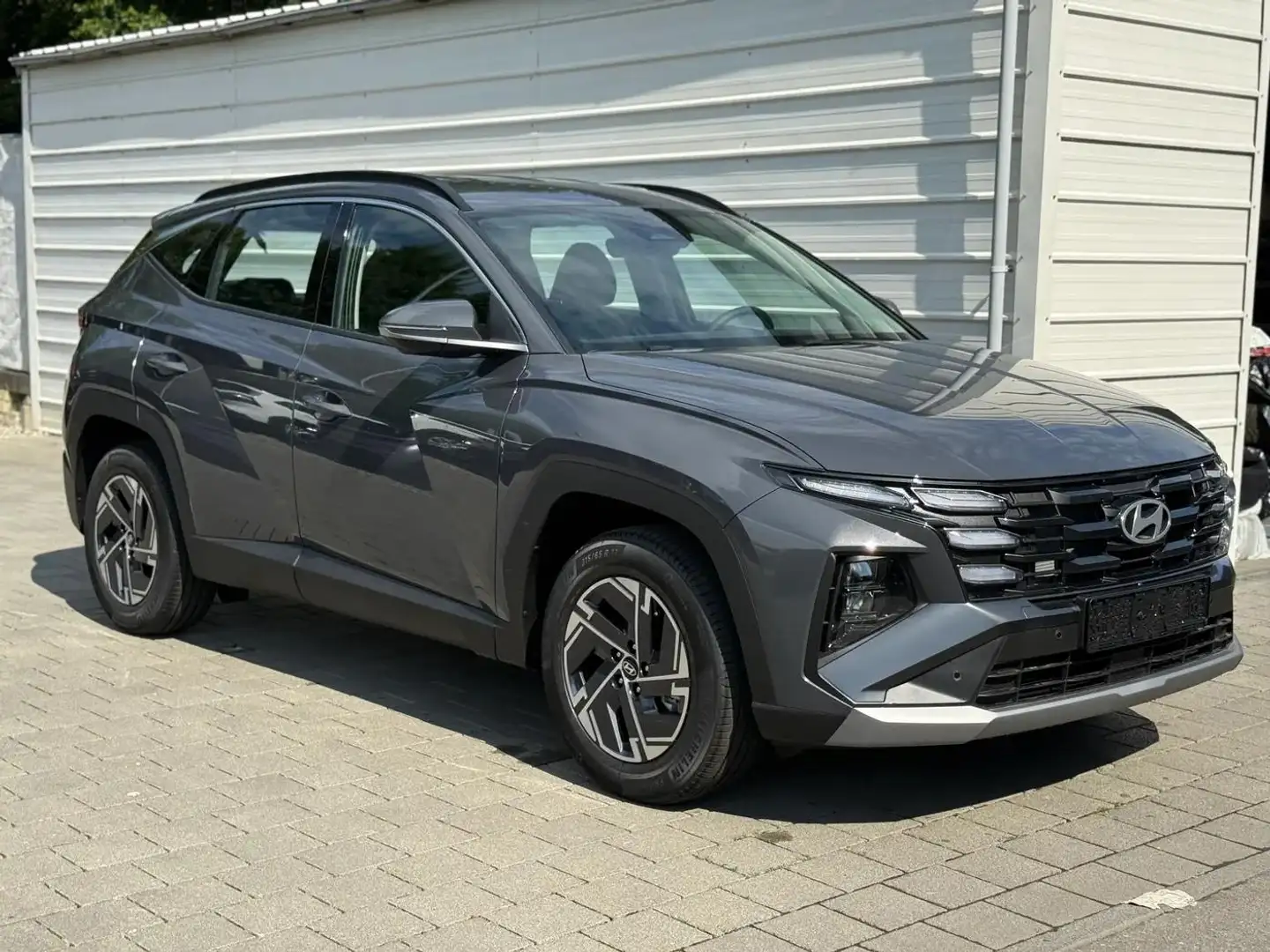 Hyundai TUCSON FL (MJ25) 1.6 T-GDI Navi*SHZ*Totwinkel*Kamera*Keyl Gris - 2