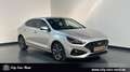 Hyundai i30 Fastback 1.5 T-GDI Mild-Hybrid KAM-SHZ-LED- Argent - thumbnail 8