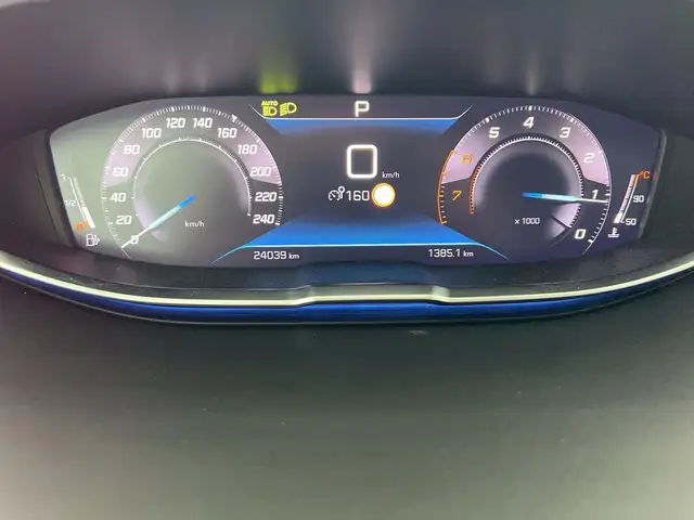 Peugeot 3008 view 17