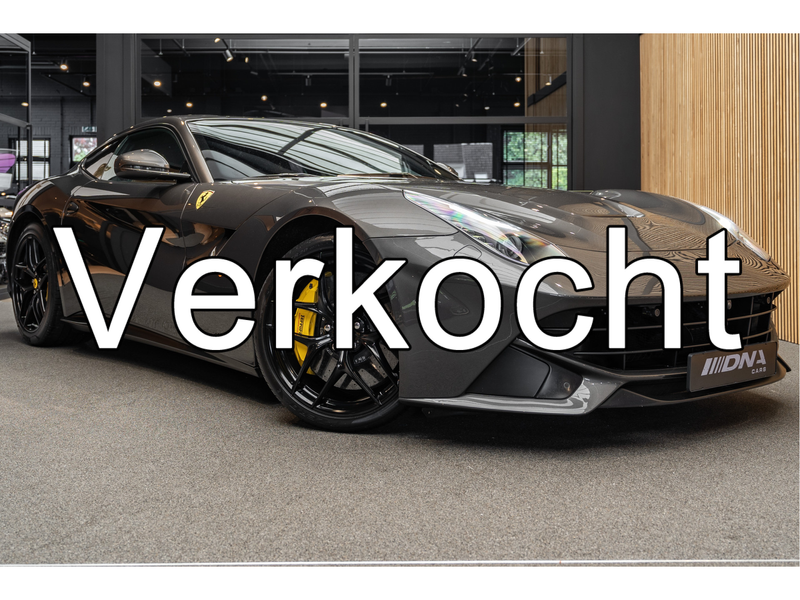 Ferrari F12 Berlinetta Carbon Lift Camera 6.3 Berlinetta HELE