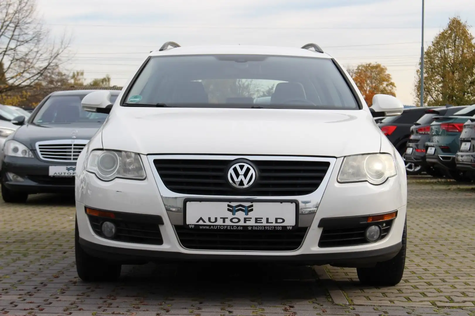 Volkswagen Passat Variant Passat  1.4 TSI DSG/KLIMA/NAVI/RCAM/SHZ/TEMP/ Weiß - 2