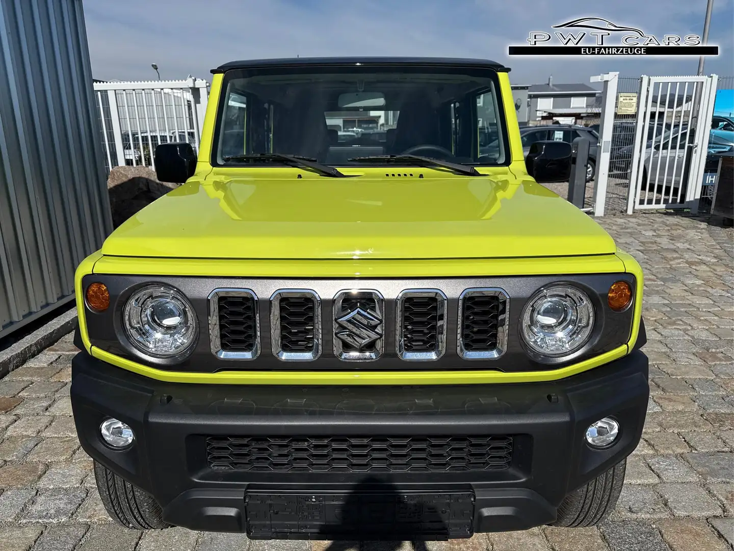 Suzuki Jimny 1.5 102 PS Automatik- 5 Türer-AllGrip/Allrad-Kl... Gelb - 2