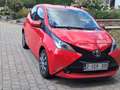 Toyota Aygo Aygo 1.0i VVT-i x-play Rood - thumbnail 1